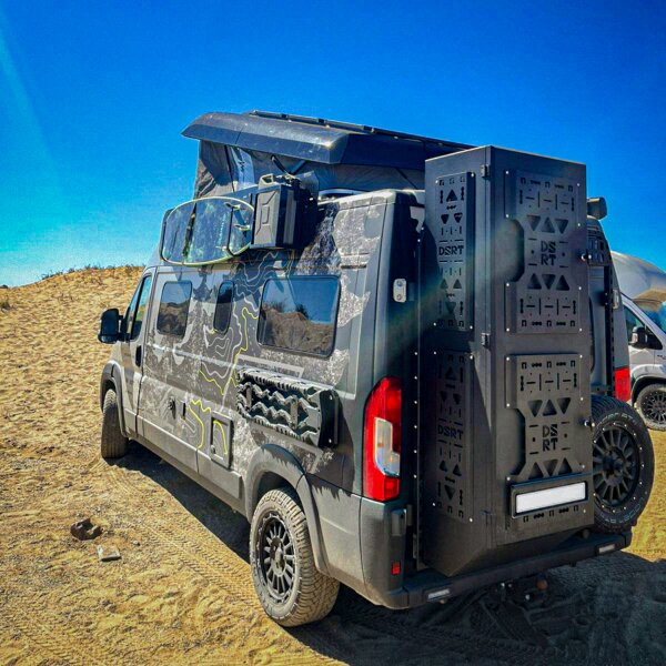 DSRT BOX XL – extra große Staubox für Camper & Heckträger